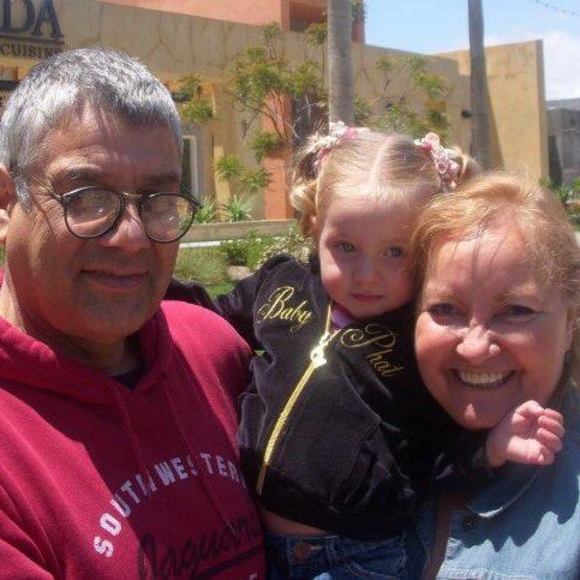 elyaviles2010